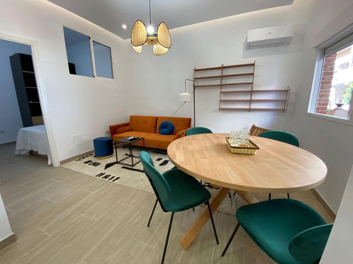 City Center And Beach Renovated Apartment 푸엔히롤라 외부 사진